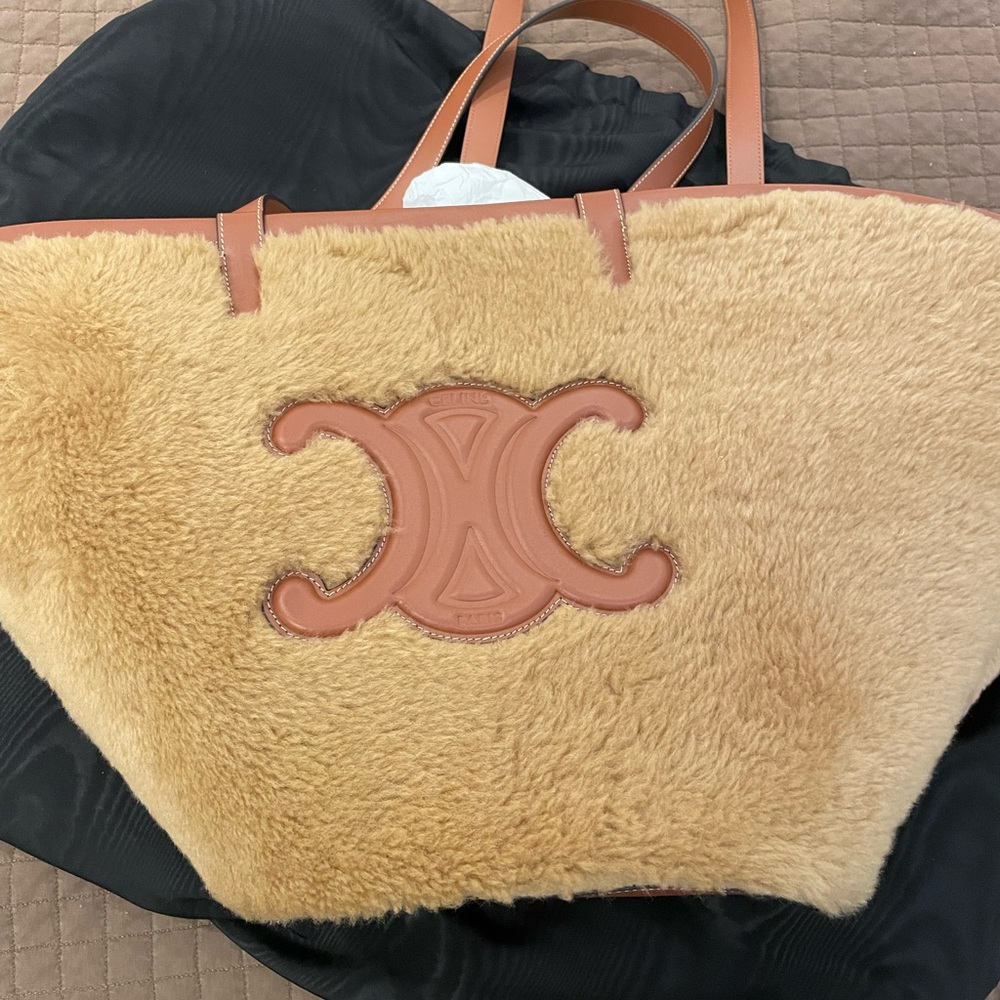 Celine shearling cabas